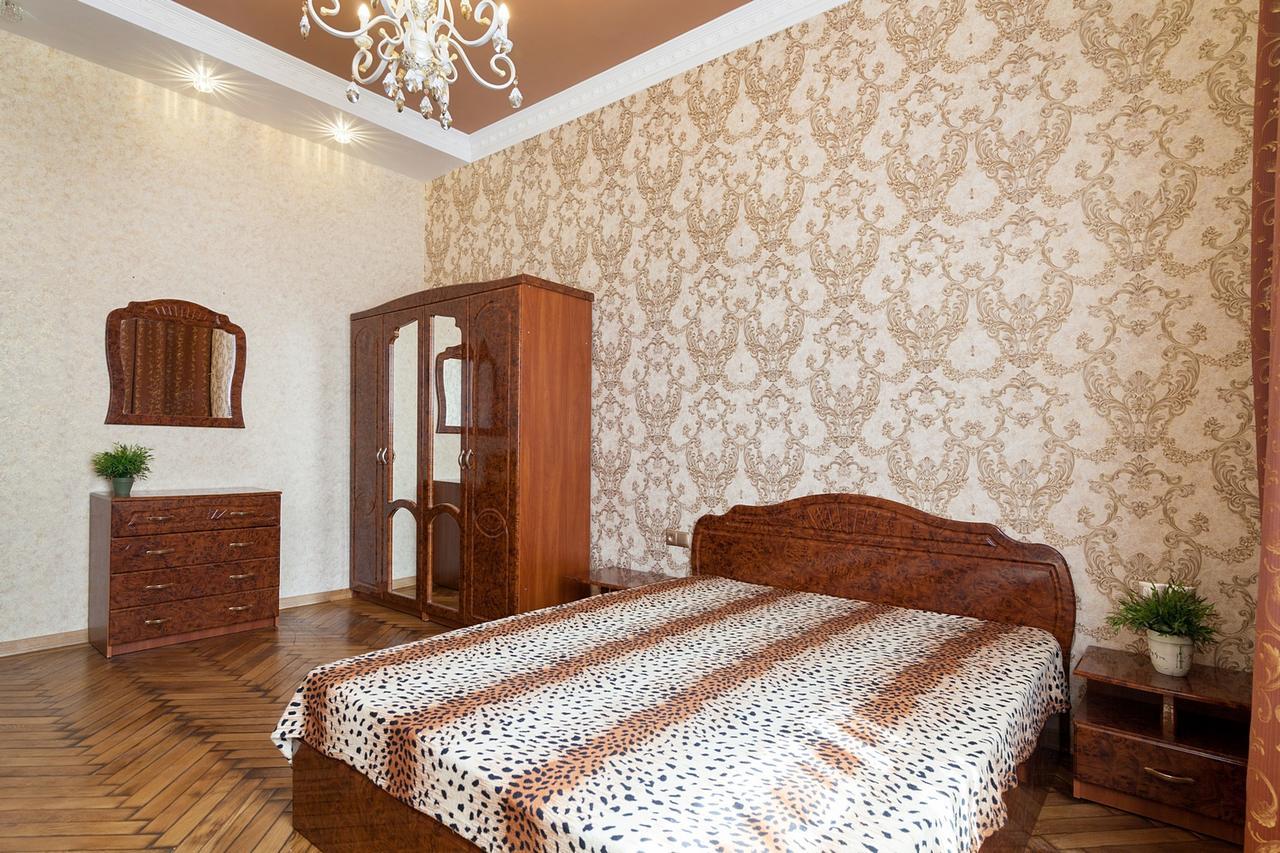 Apartment On Dudayeva 17 Львов Экстерьер фото