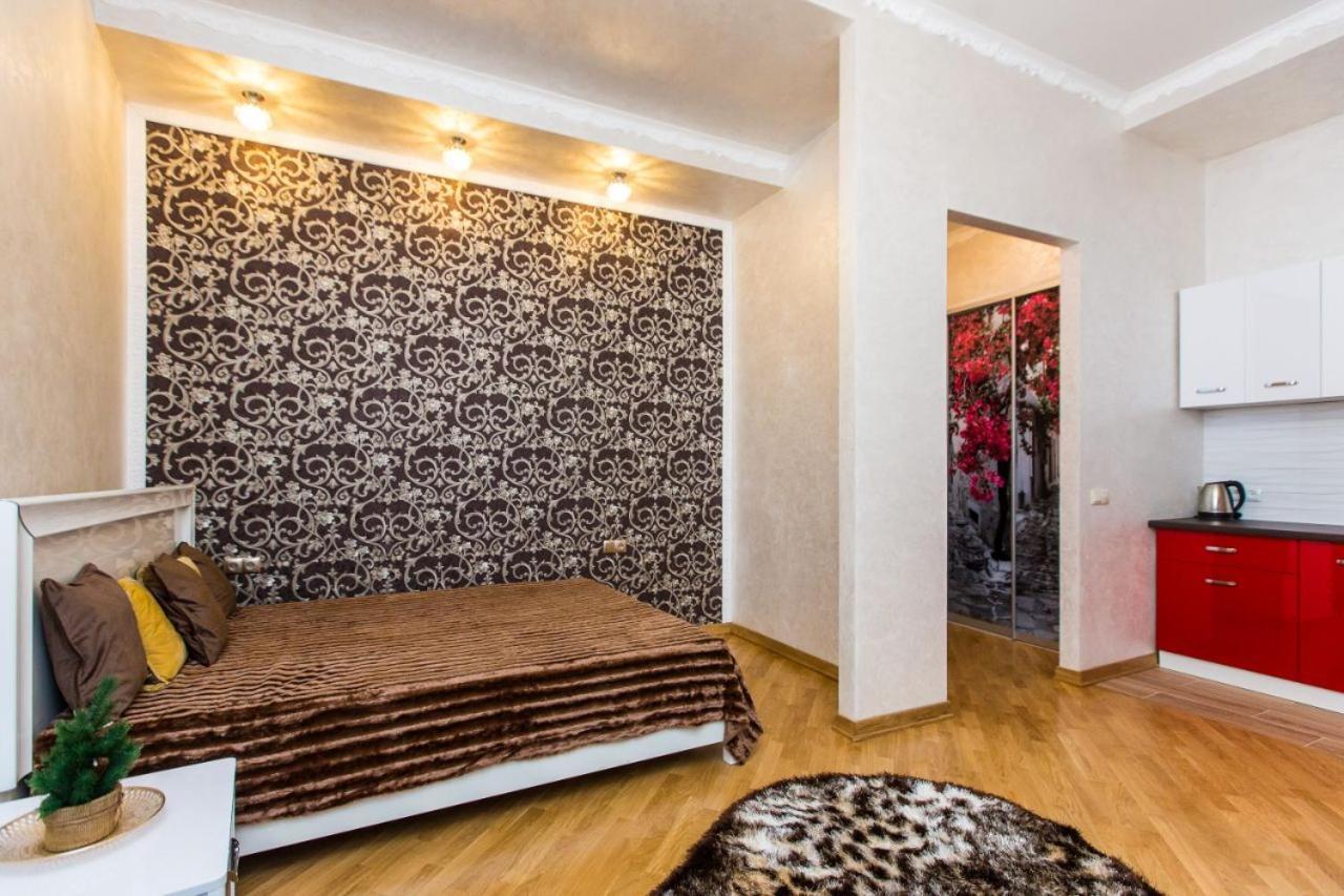Apartment On Dudayeva 17 Львов Экстерьер фото