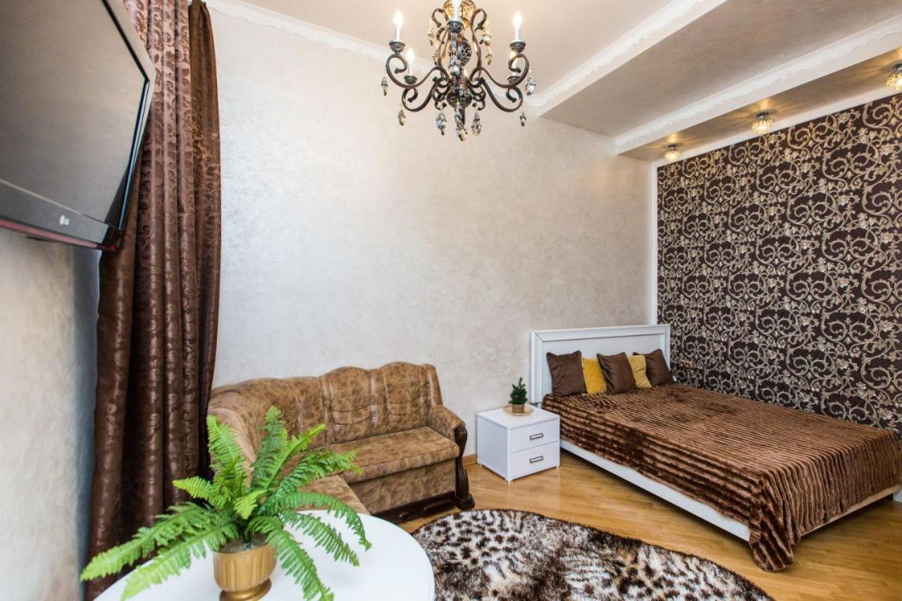 Apartment On Dudayeva 17 Львов Экстерьер фото